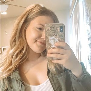 Meet your Posher, Megan